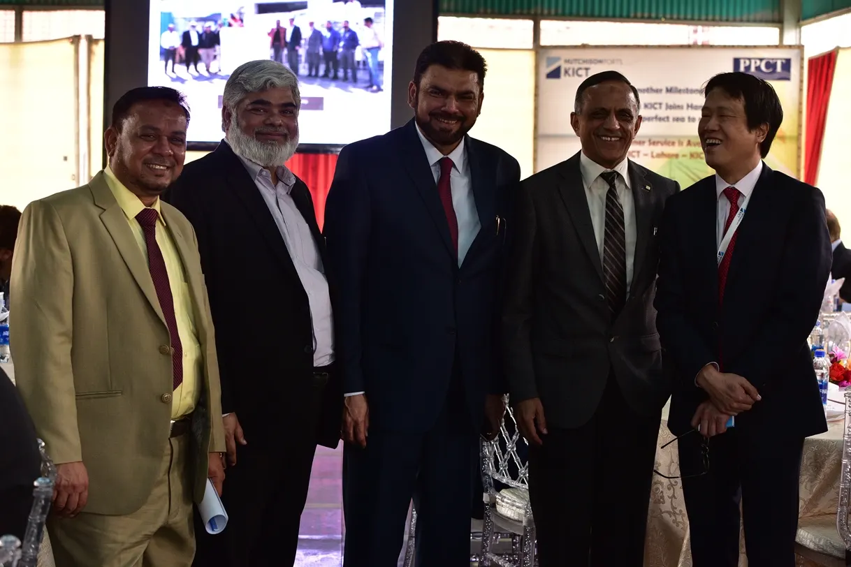 Director's PPCT Capt. Syed Aziz ul Haque, CEO KICT Mr. Raymond Ngai Man Chan, Mr. Amir Aziz, Terminal Head Mohammad Rizwan group photo at KICT Event